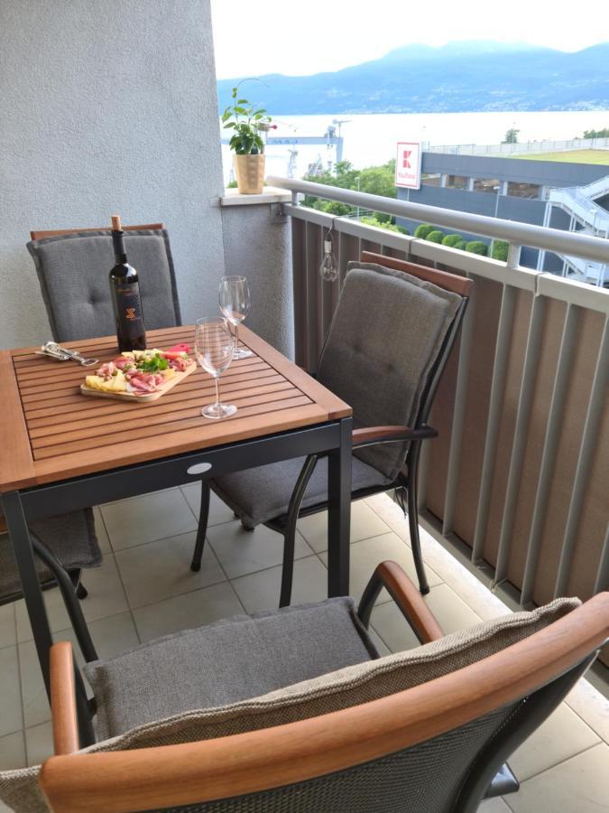 Apartment Mia Milija Риека Экстерьер фото